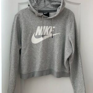 Nike cropped hoodie size XL